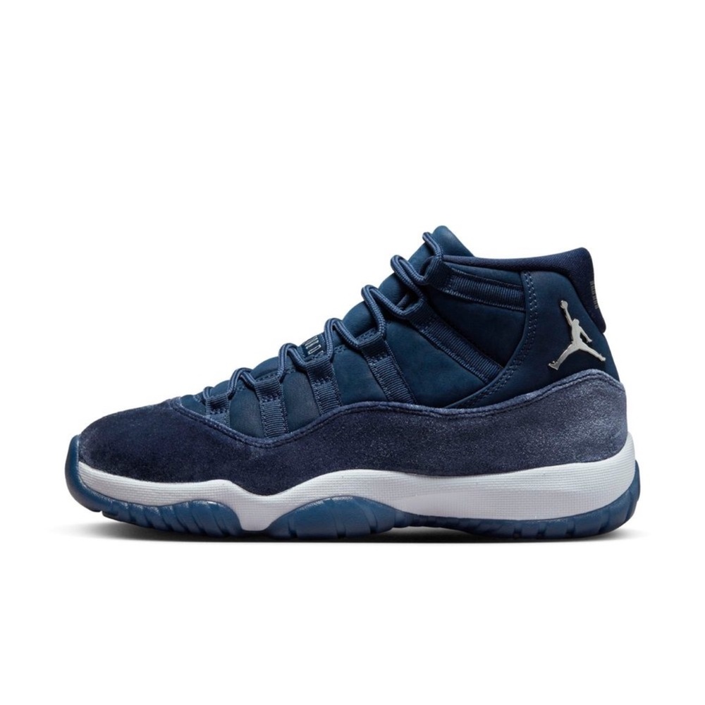 Air Jordan Retro Midnight Navy Women 7 NEW RARE